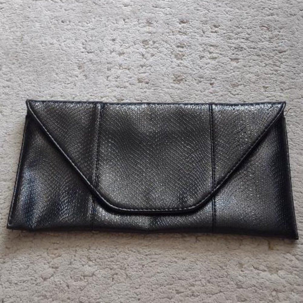 Black faux snake skin clutch
